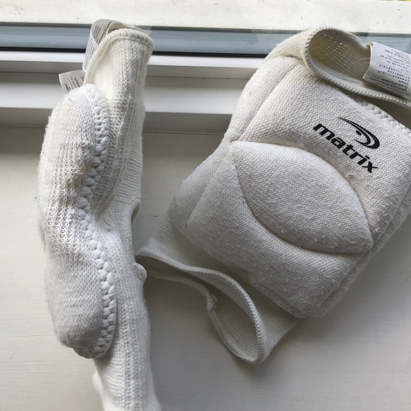 Matrix volleyball knee pads, white - Picture 4 of 4